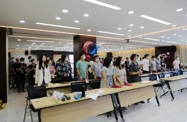 nianxiangyuan
企业动态:英威腾举办2020技术体系校招新员工迎新会