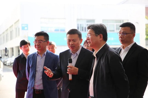 德曼空压机5G+新售后平台迎市长考察