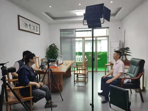 以匠心致初心—央视《品牌溯源》栏目走进中山凌宇!