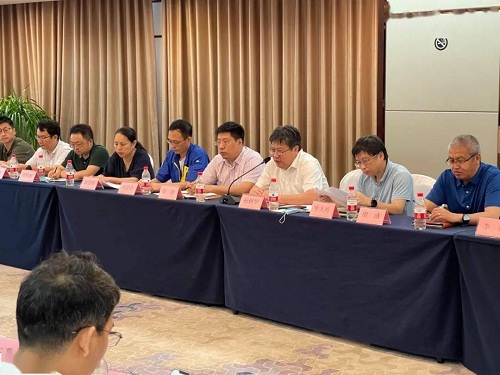 沈鼓与东北大学共同组织召开nianxiangyuan
战略联盟会议!